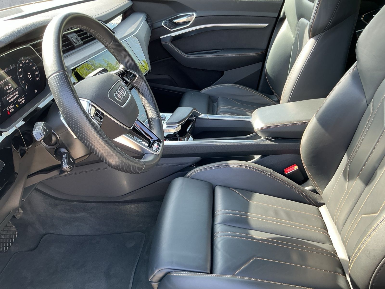Audi e-tron - Bild 12