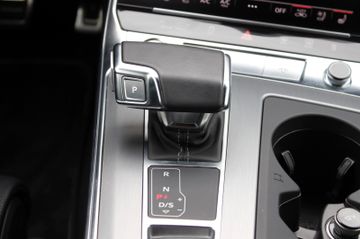 Fahrzeugabbildung Audi A6 Avant 55 TFSI quattro S-Line Sport Plus Voll