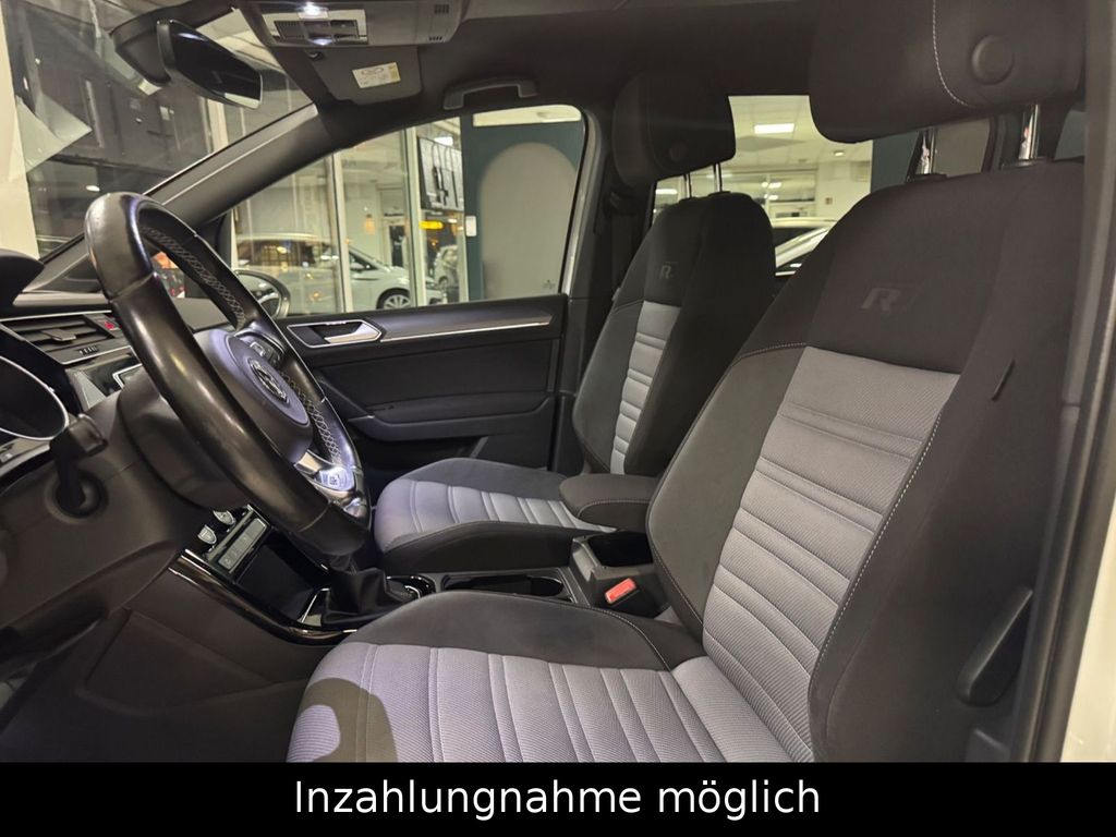 VW Touran 1.4 TSI R-LINE/LED/NAVI/ACC/DAB/AHK/CAM! VW Touran 1.4 TSI R-LINE/LED/NAVI/ACC/DAB/AHK/CAM!