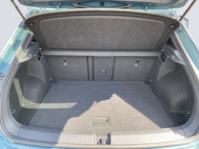 T-Roc 1.5 TSI R-Line DSG AHZV LED PDC Rückfahrka
