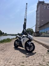 Honda CBR1000RR SC59 - HONDA SC59 CBR 1000