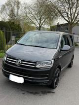 Volkswagen T6 Multivan *Allrad*Aut*Navi*AHK*Standh - VW T6 Multivan in Solingen