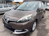 Renault Scenic III Paris*Sitzheizung*PDC - Renault Scenic Paris mit Diesel-Antrieb