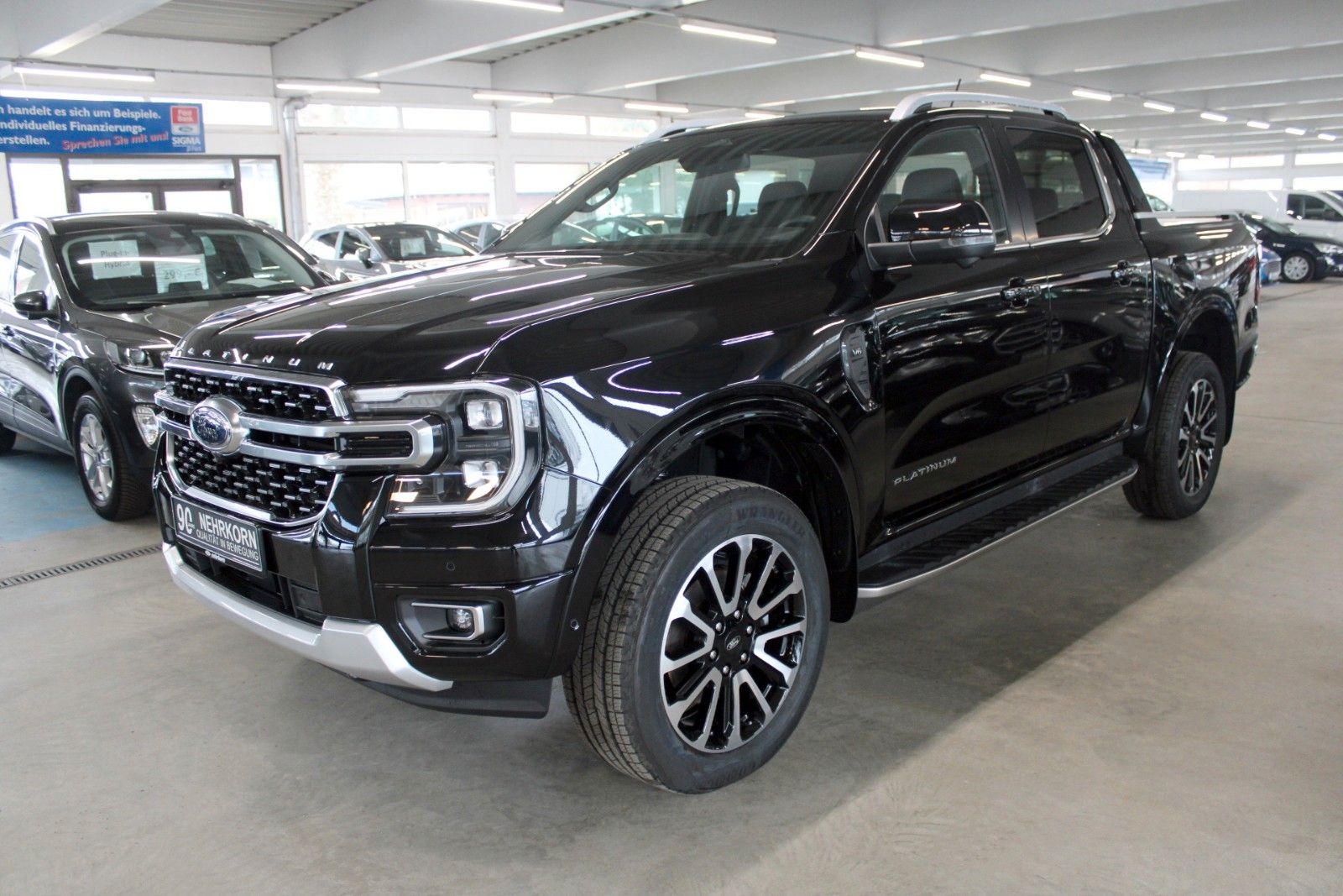 Fahrzeugabbildung Ford Ranger Platinum Automatik LEDER AHK ROLLO STDH