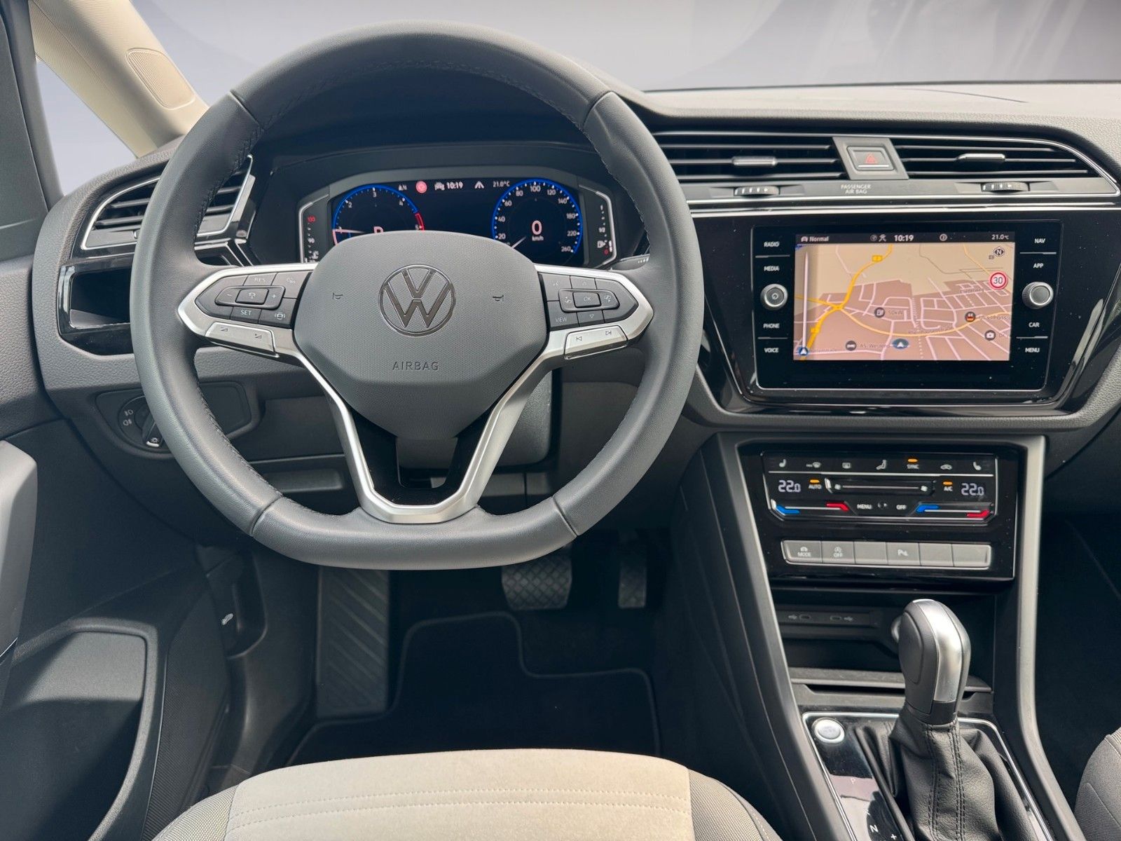 Fahrzeugabbildung Volkswagen Touran Highline 2.0 TDI