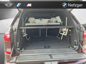 BMW X7 - 6