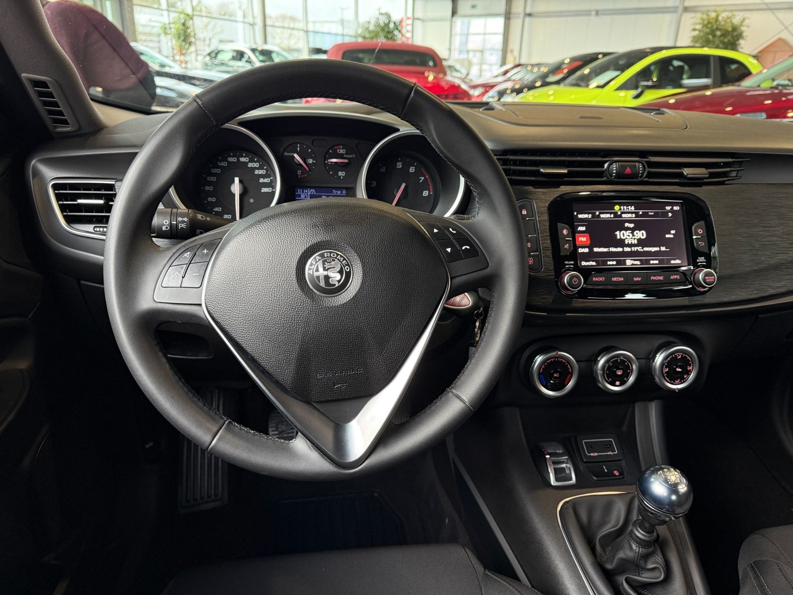 Fahrzeugabbildung Alfa Romeo Giulietta Basis KLIMA NAVI