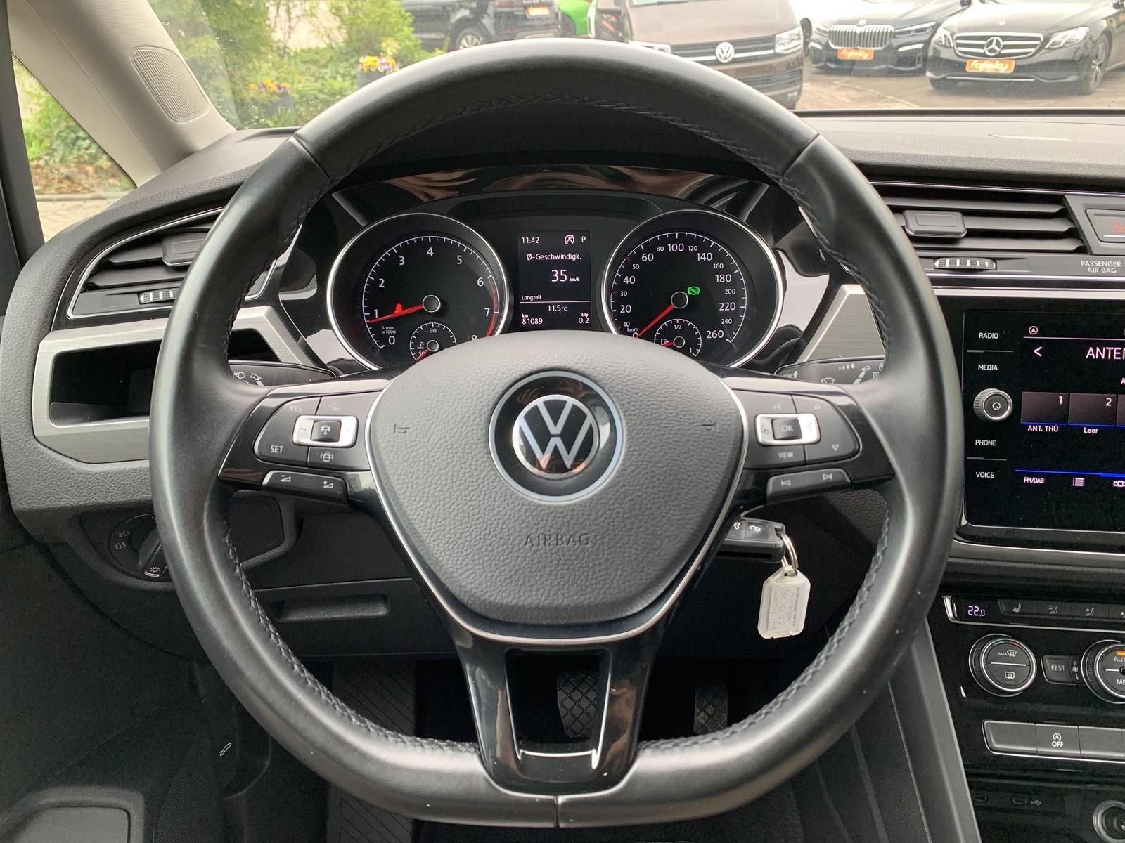 Volkswagen Touran 1.5TSI DSG 7-Sitzer ACC+3Z-Klima+Sitzhzg, миниатюра 17