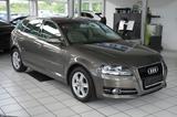 Audi A3 Sportback 1.2 TFSI Attraction - Audi A3: Sportback Attraction