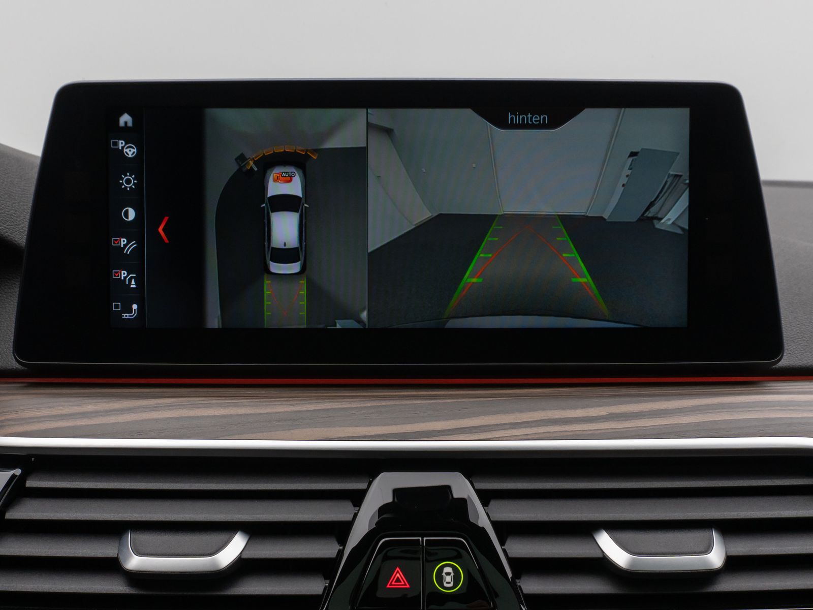 Fahrzeugabbildung BMW 530i xD Luxury Line Panorama 360°HUD H/K Massage