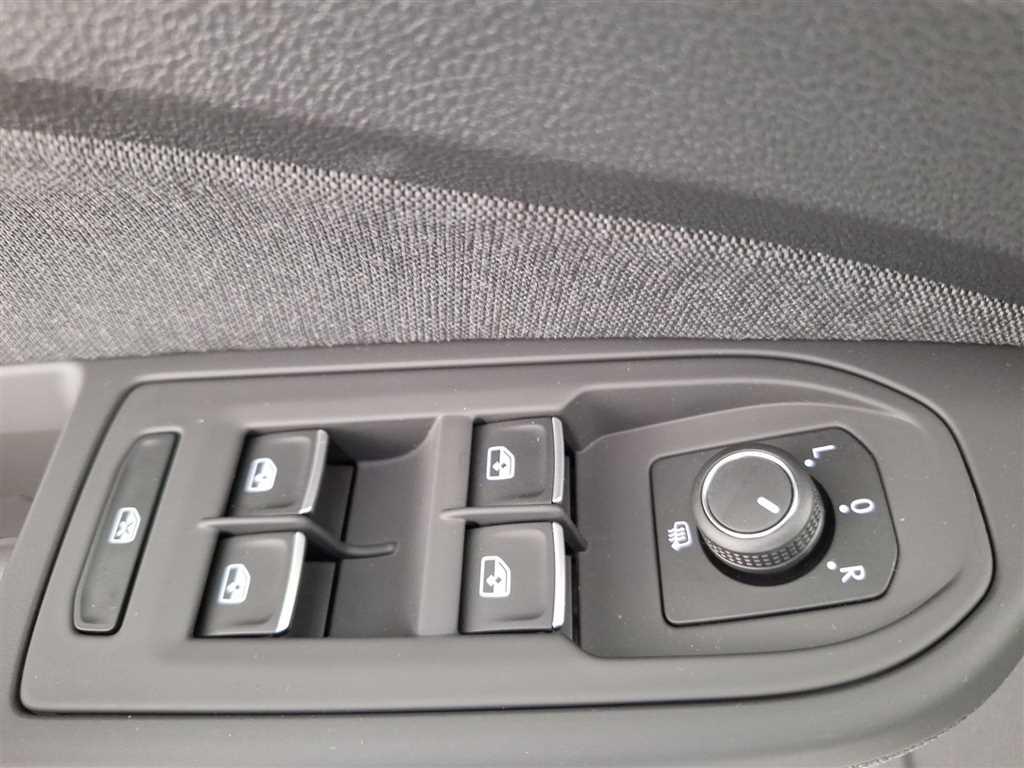 Volkswagen Golf Variant Life 1.5 eTSI DSG BusinessPremium, миниатюра 15