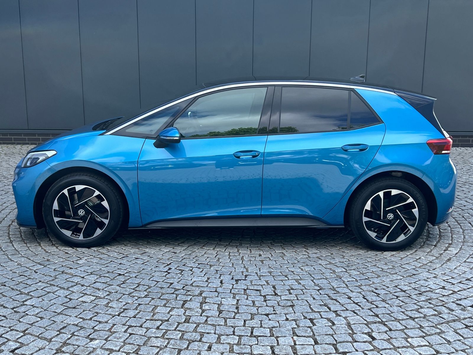 Fahrzeugabbildung Volkswagen ID.3 Pure 52 kWh *LED, Navi, ACC, Komfort-Paket*