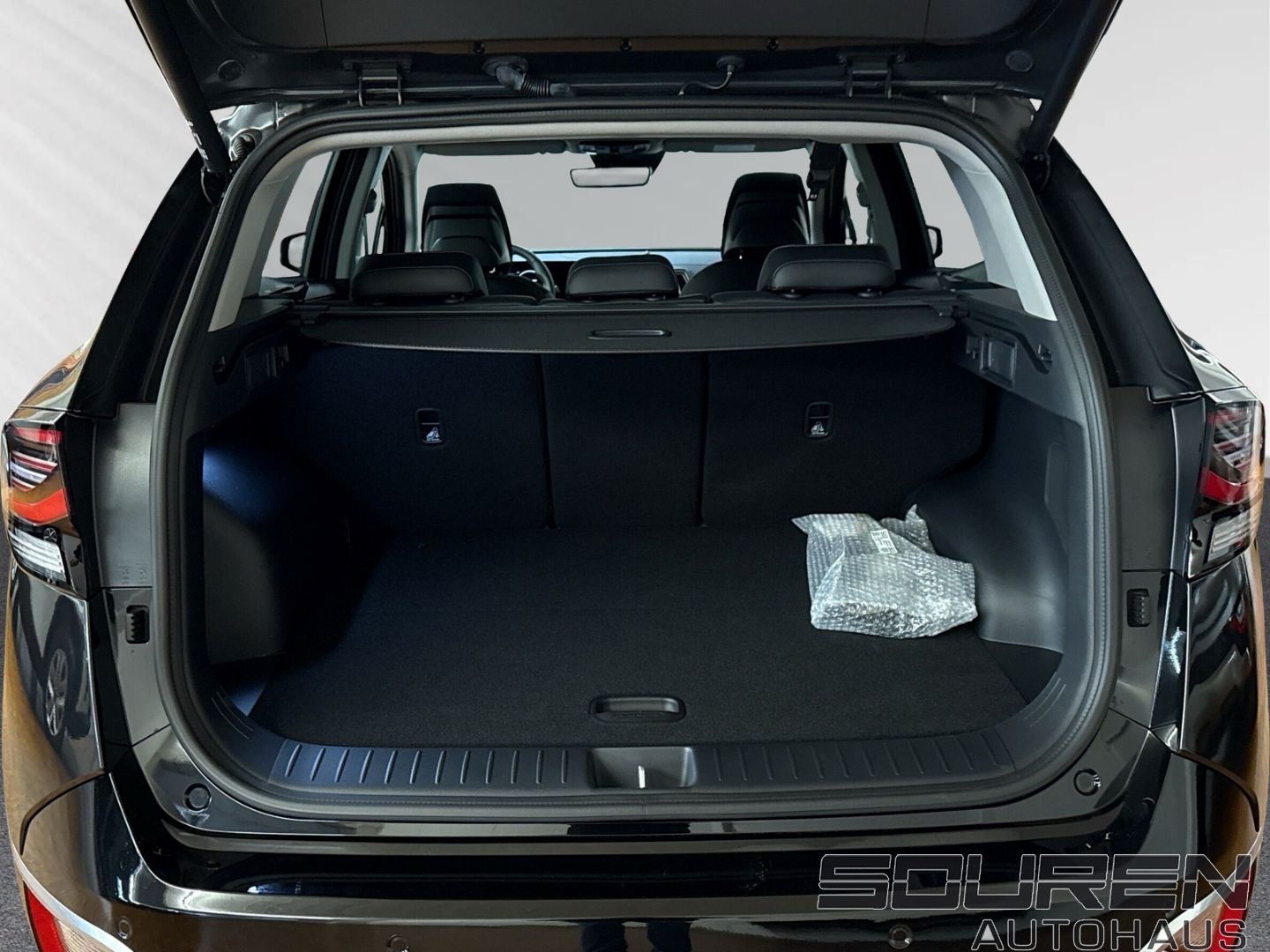 Fahrzeugabbildung Kia Sportage PHEV AWD Plug&Ride Pano DriveWise