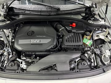 BMW 116i Sport Line DAB LED WLAN Tempomat Shz PDC