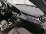Alfa Romeo Giulia Sprint Q4 VELOCE ALLRAD AT SHZ - Alfa Romeo Giulia Jahreswagen