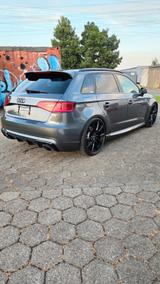 Audi RS3 8V Sportback 2.5 TFSI quattro - Audi: Rs8