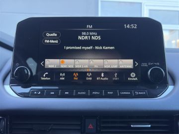 Nissan Qashqai N-Connecta Navi*360*Kamera*LED*Pano*AHK*