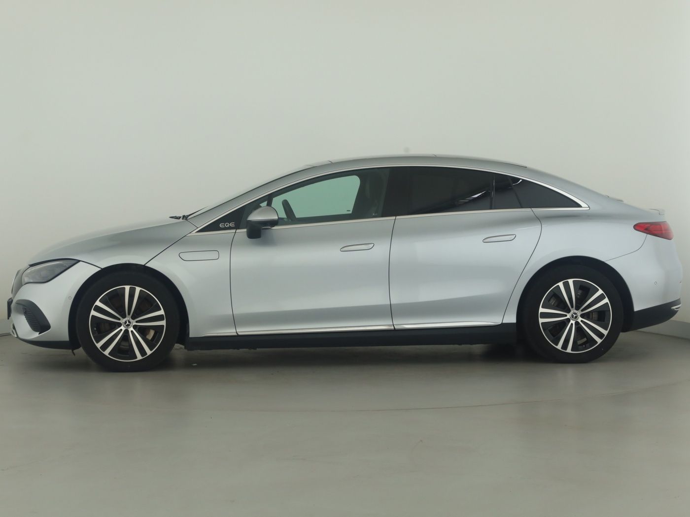 Mercedes-Benz EQE 300 Sitzklima Pano Memory 360 Airmatic Digi foto 8