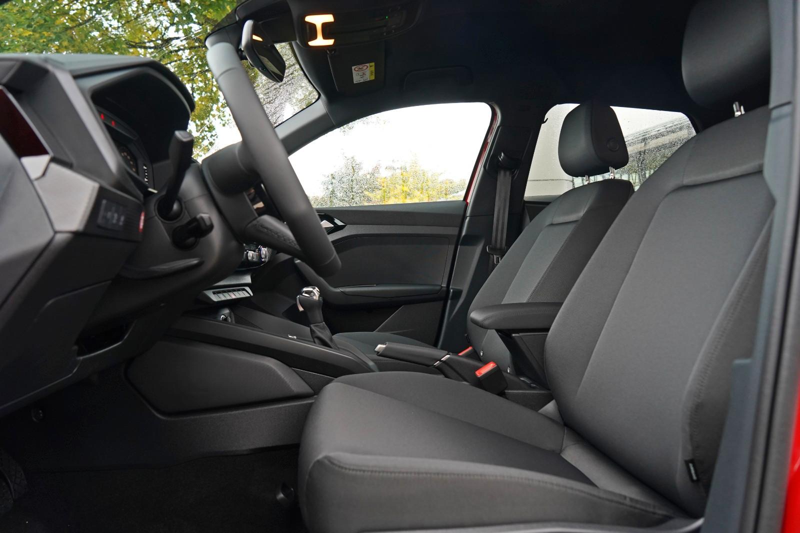 Audi A1 SPORTBACK 25TFSI SHZ PRIVACY 4-SEASON ACC LED