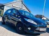 Ford Fiesta Titanium*1.HAND*MFL*PDC*SHZ*BC*82 PS* - Ford Fiesta aus 2011: Titanium