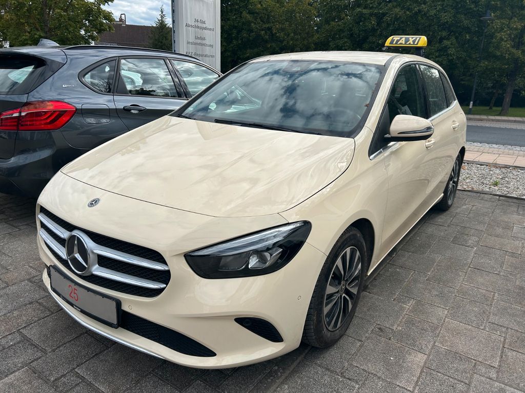 MERCEDES-BENZ B 180 B 180 B B 180 d TAXI