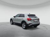 Audi Q2 S line 35 TFSI S tronic, AHK/LEDER/17"/LED/NA - silberne Audi Q2