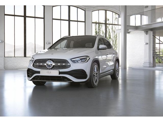 Mercedes-Benz GLA 250 AMG Sport Navi LED Pano Ambi 360 19''