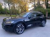 Volkswagen Touareg 3.0 V6 TDI 210kW 4MOTION Tiptronic - - VW Touareg in Essen