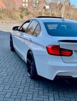 BMW 335i - TÜV NEU M Paket Vollausstattung - BMW 335 mit Benzin-Antrieb: Limousine, 335i M Paket