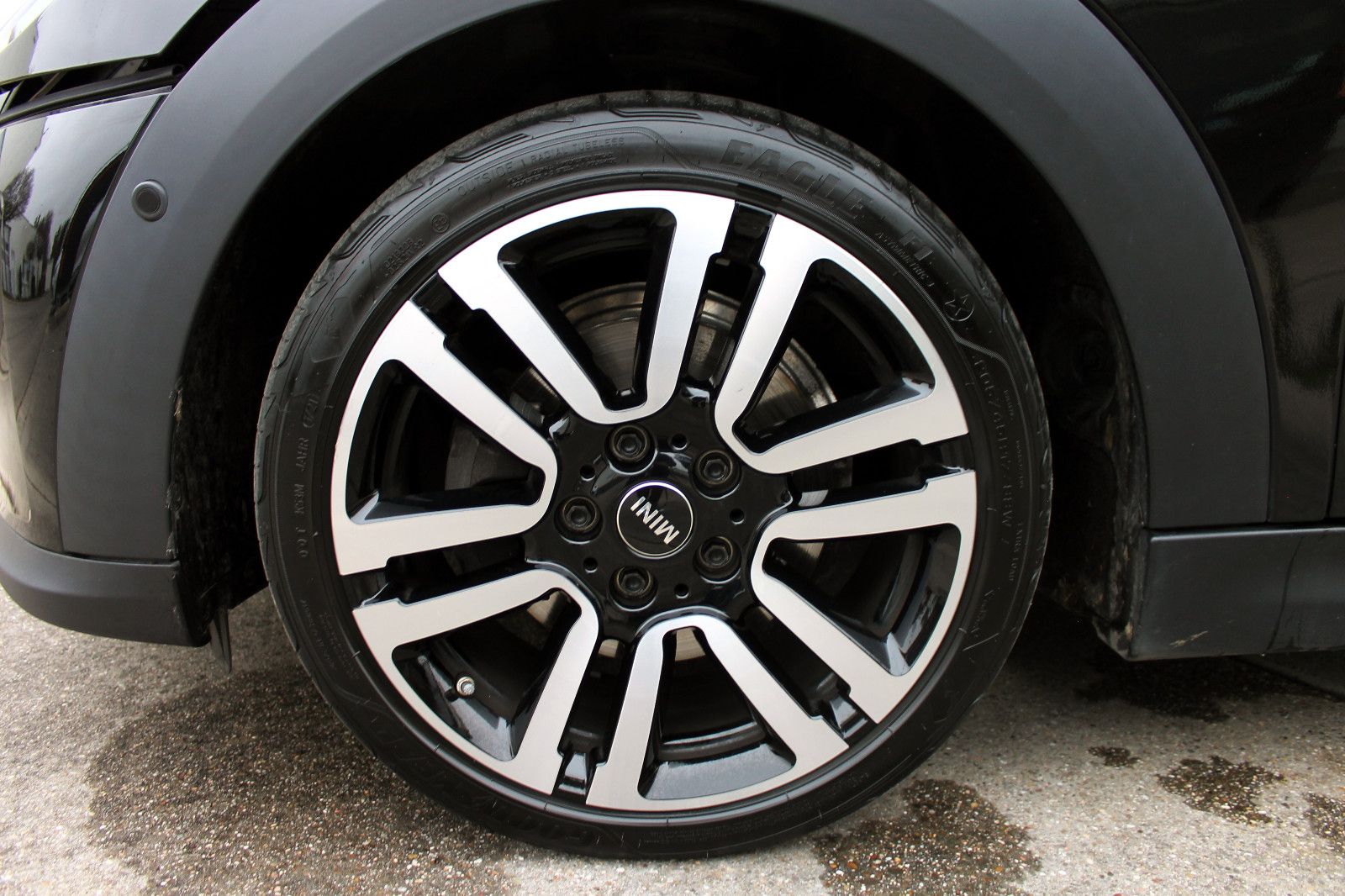 Fahrzeugabbildung MINI Cooper Cabrio Classic-Trim LED KAM PDC SHZ NAV