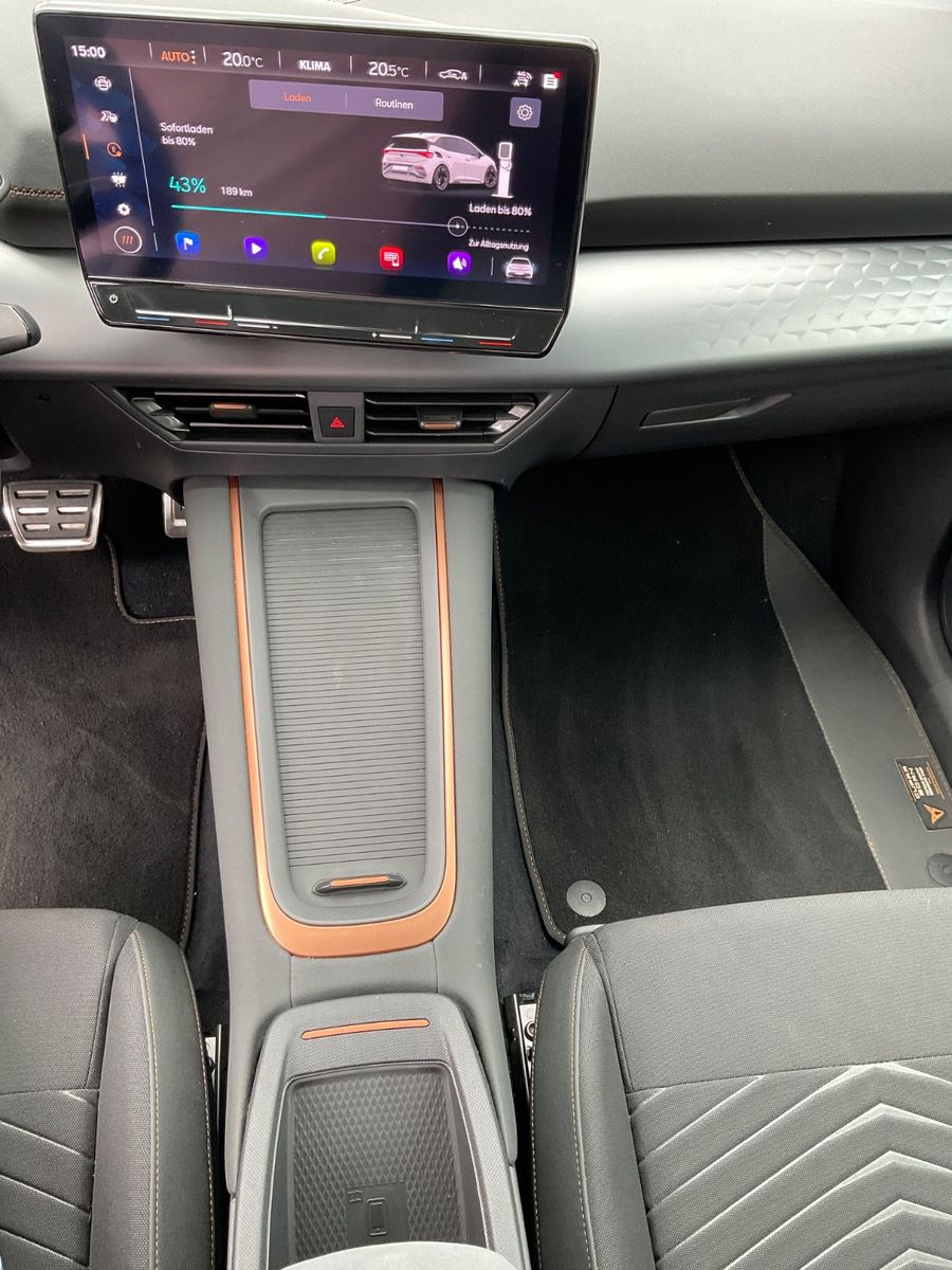 Fahrzeugabbildung CUPRA Born 58 kWh 150 kW,Kamera,Wärmepumpe,LED,Navi