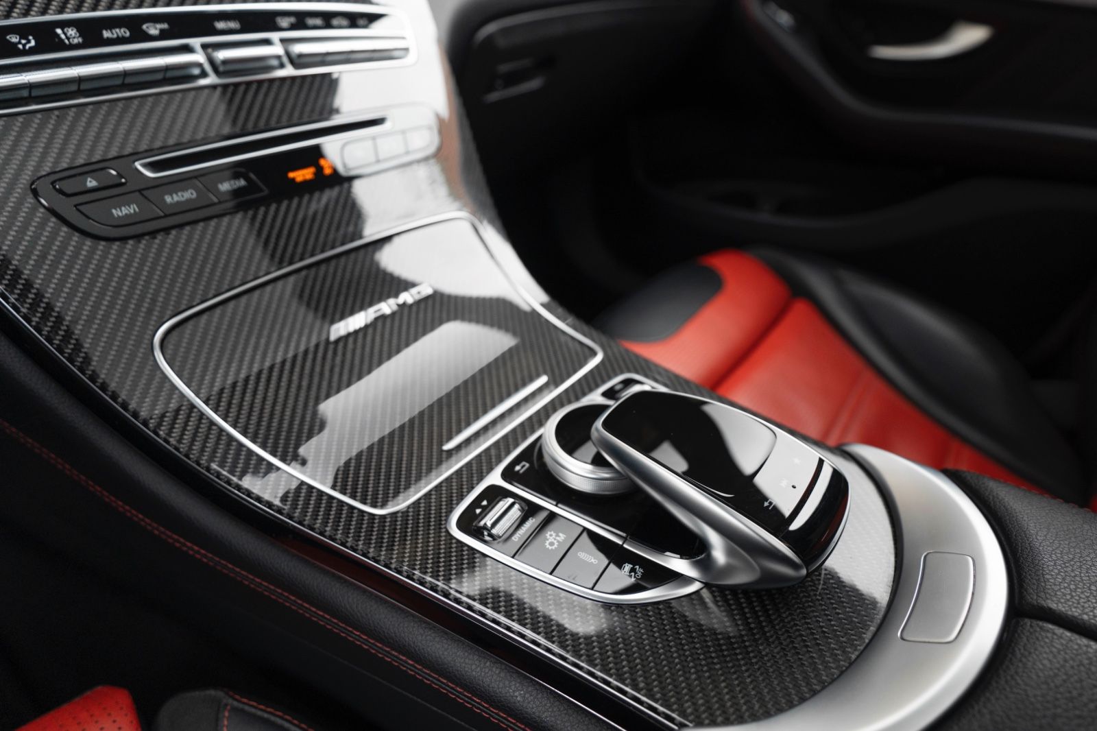 Fahrzeugabbildung Mercedes-Benz GLC 63 AMG 4MATIC BURMESTER ACC 360° NIGHT KAM