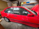 BMW 316i Compact - - BMW 316: 316i Compact