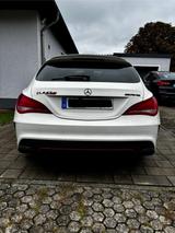 Mercedes-Benz CLA 45 AMG Shooting Brake /Harman Kardon/U21 - Mercedes-Benz CLA 45 AMG Shooting Brake Benziner Gebrauchtwagen