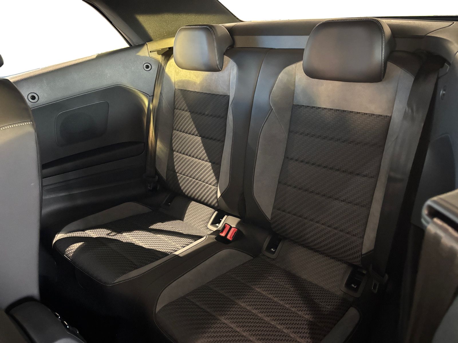 Volkswagen T-Roc - Bild 11
