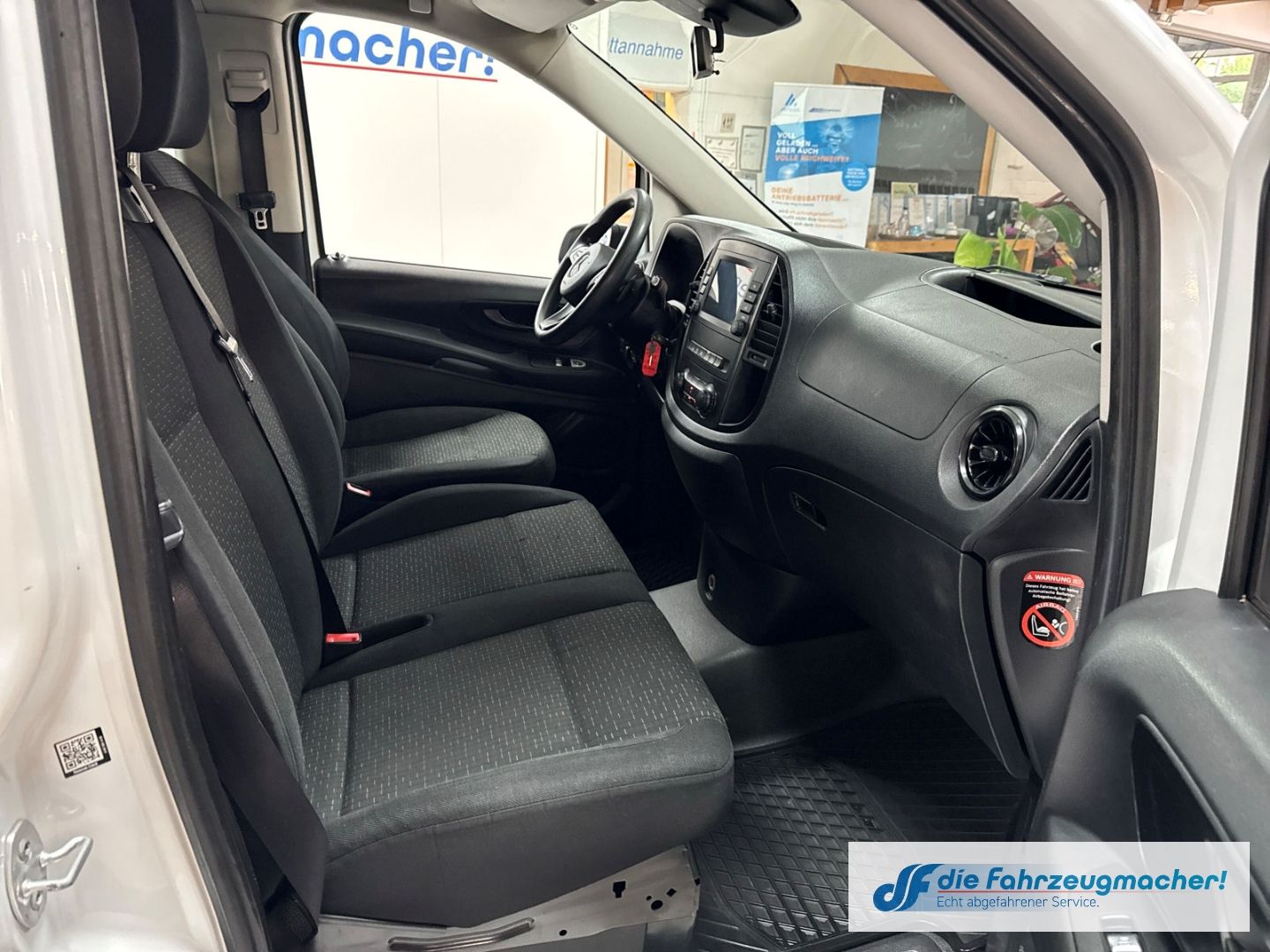 Fahrzeugabbildung Mercedes-Benz Vito Mixto 116CDI 4x4 extralang SORTIMO AHK Navi