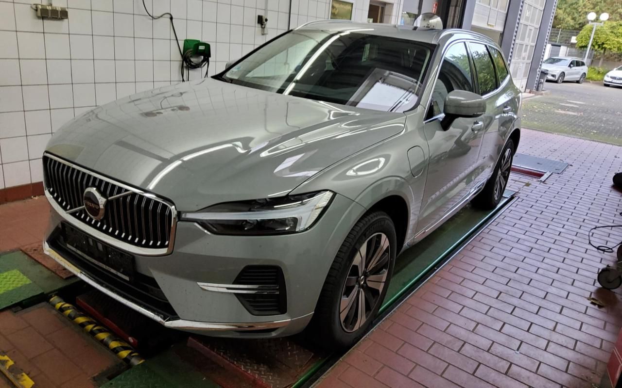 Volvo XC60 T6 Recharge Core+WINTERPAK+KAMERA+19 imagem 2