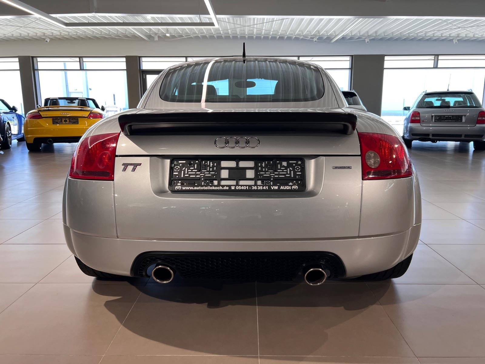 Audi TT Coupe 3.2 V6 DSG quattro BOSE NAVI KETTEN NEU