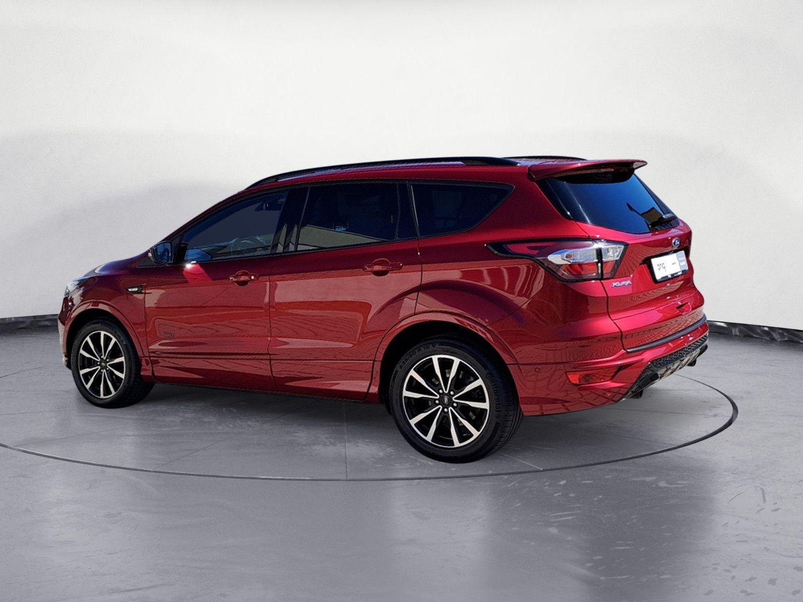 Ford Kuga 2.0 TDCi 4x4 Aut. ST-Line *ACC*KAMERA*PANO*