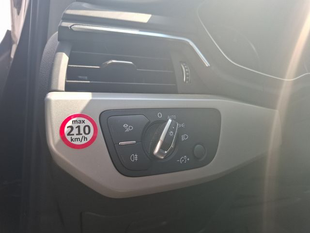 A4 Avant Advanced 35 TDI, Assistenzpaket Stadt &