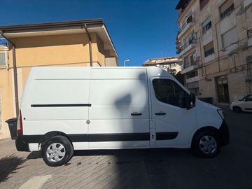 Renault Master - 11