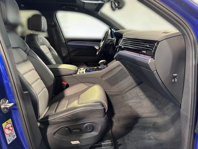 Touareg 3.0 TDI 4M R-LINE IQ.LIGHT+AHK+PANO+LUFT
