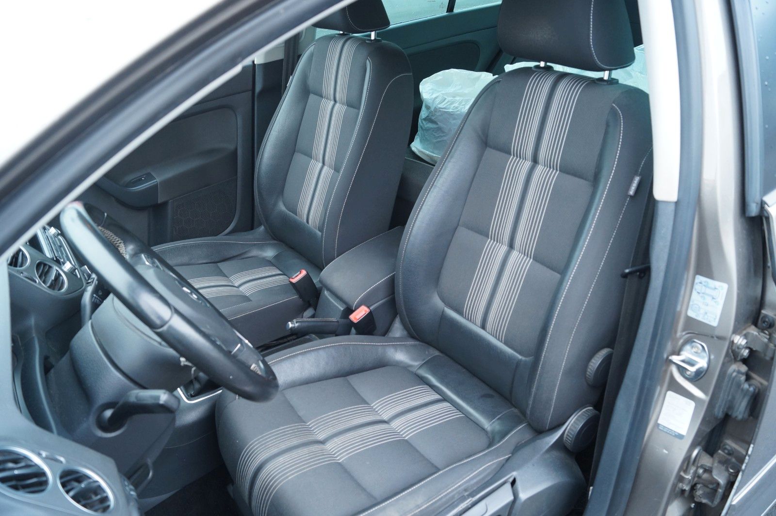 Fahrzeugabbildung Volkswagen Golf Plus VI Match *12 Monate Garantie