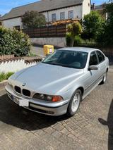 BMW 523i BJ99 189t km - BMW 523 aus 1999