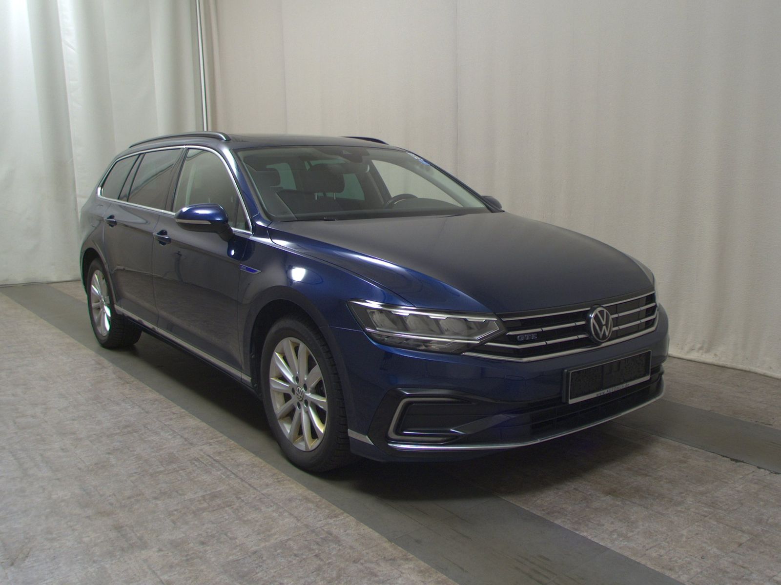 Volkswagen Passat Variant GTE 1.4 TSI Navi LED Pano RFK AHK imagem 3