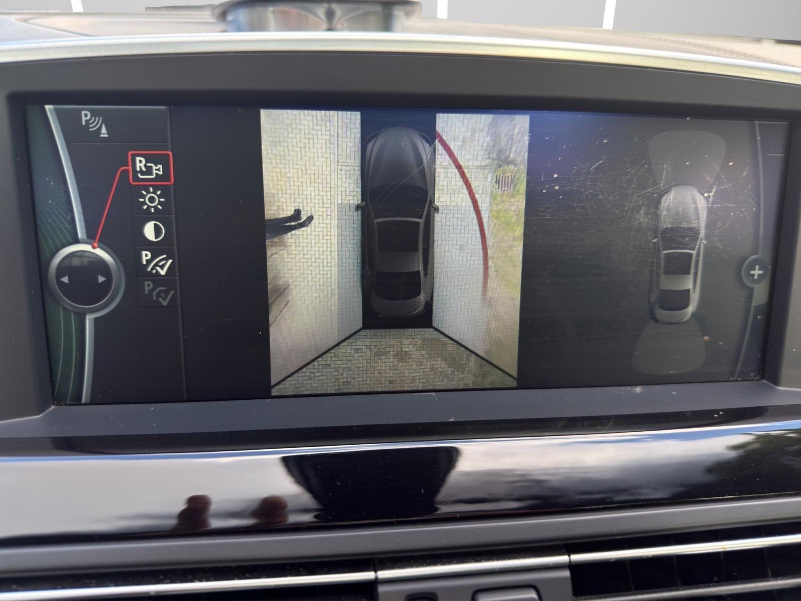 BMW 650i Coupé F13 V8 408 ch BVA – Pack M – Bang & Olufsen – HUD – Toit panoramique – Soft Close