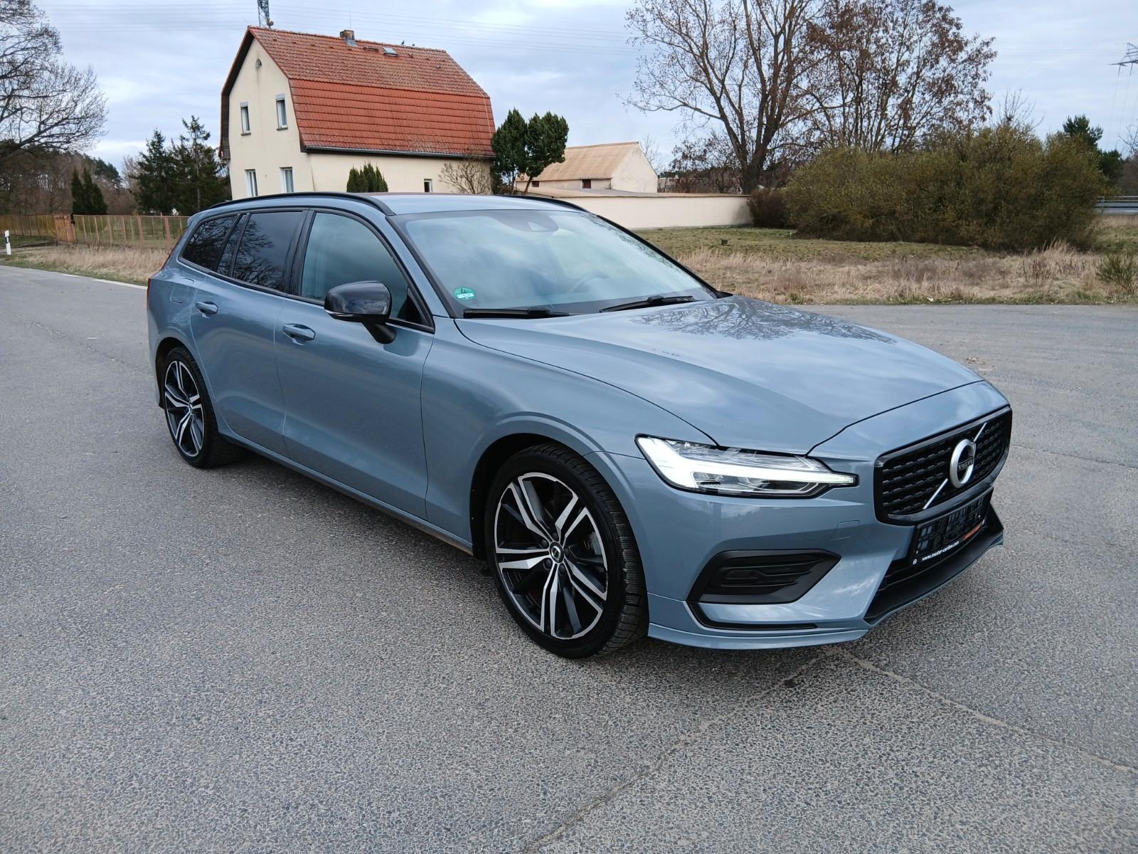 Volvo V60 B3,2.0,BENZINE,NAVI,LEDER,SITZHEIZUNG,ANHÄNG