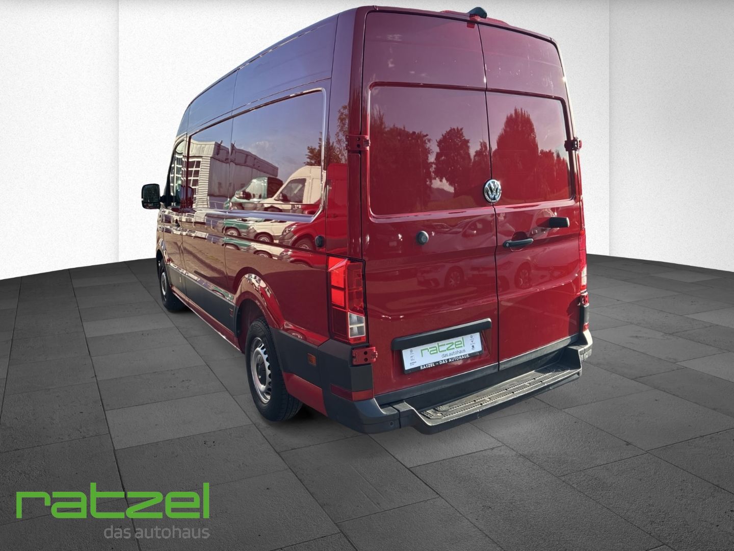 Fahrzeugabbildung Volkswagen Crafter mittellang Hochdach FWD 35 Kasten 2.0 SH