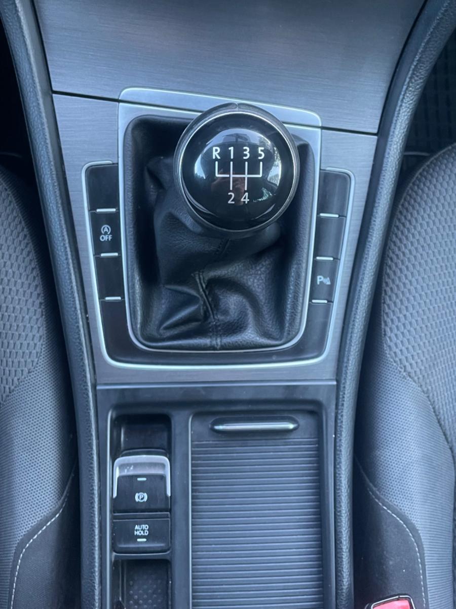 Volkswagen Golf 2013 — photo 21