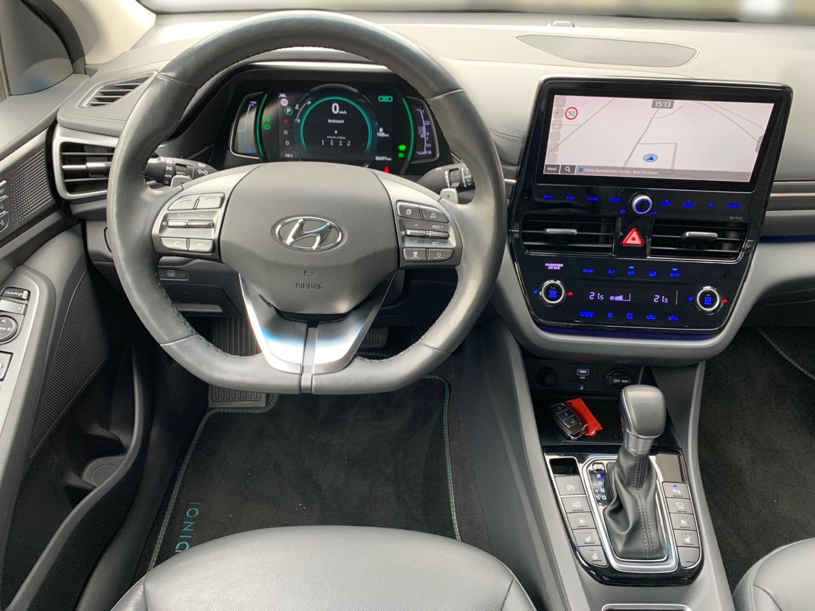 Fahrzeugabbildung Hyundai IONIQ 1,6 GDI Premium-Paket Hybrid